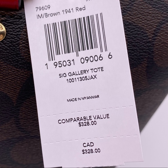 Coach Signature Gallery Tote - Picture 15 of 15